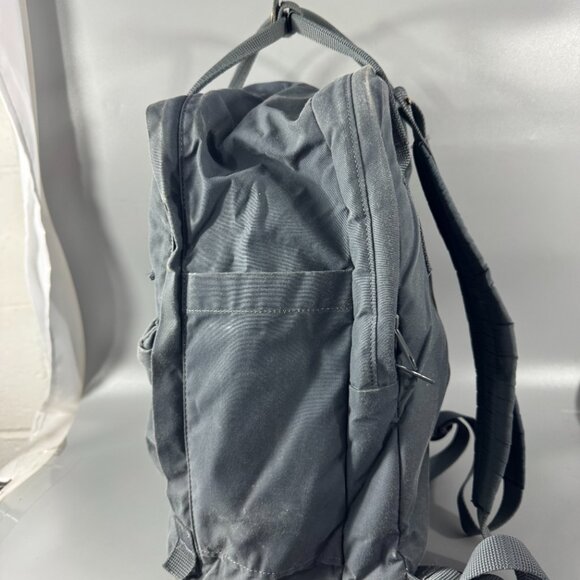 Fjallraven Kanken 15in Laptop Backpack in Gray - Picture 6 of 15